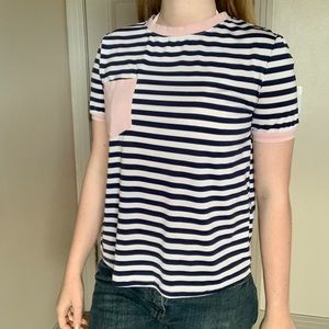 White and navy blue striped tee